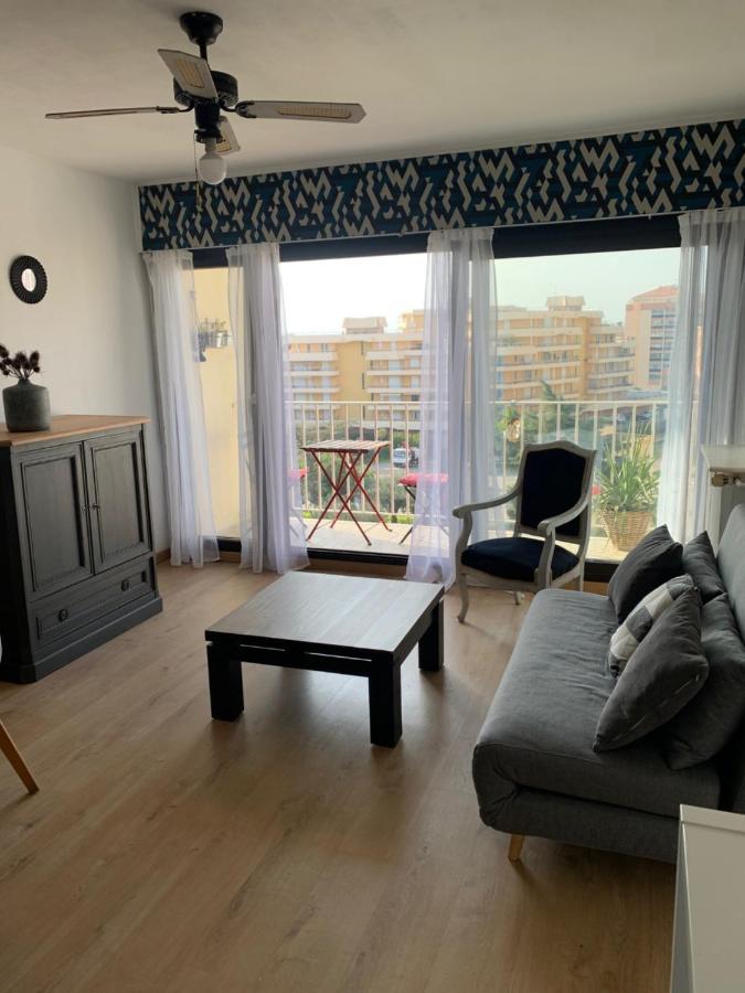 L'Appart Frejus Plage Exterior foto